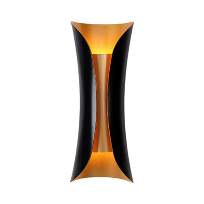 Curl Black Metal Wall Sconce