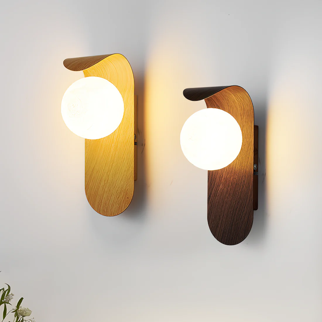 Icar Wooden LED Wall Lamp