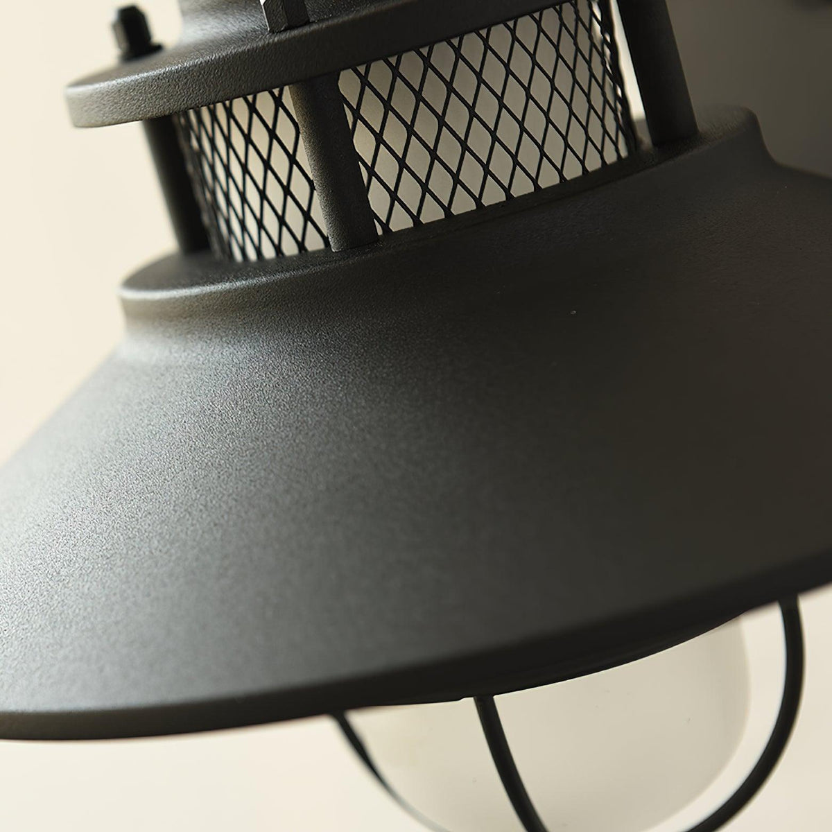 Felix Industrial Outdoor Lamp