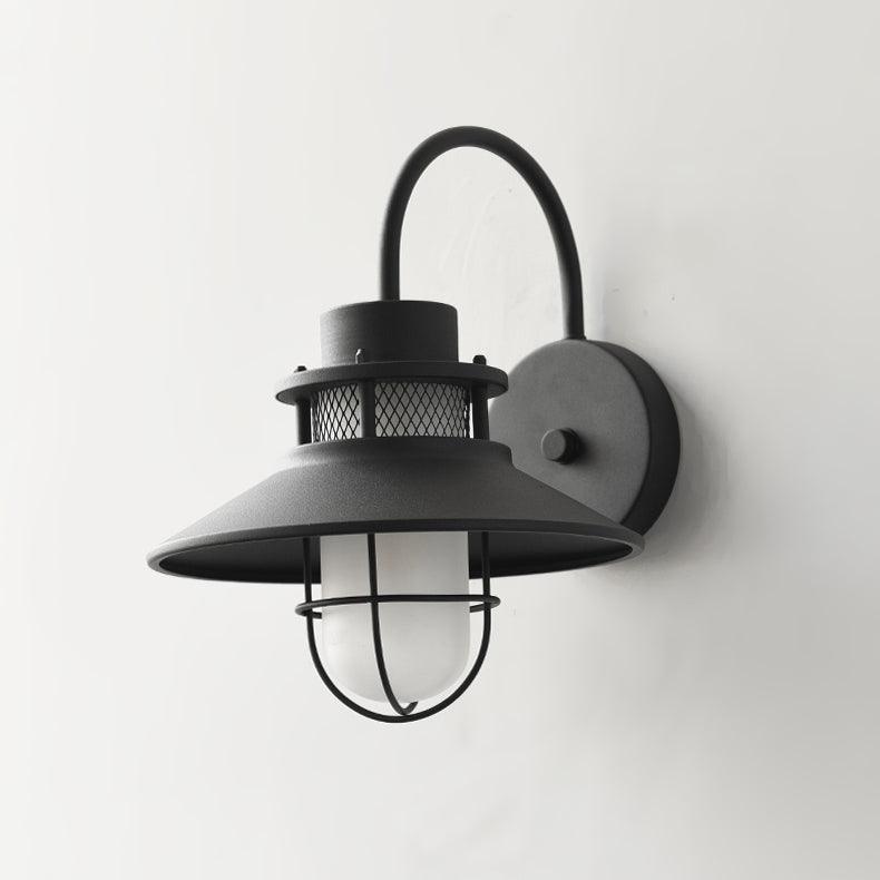 Felix Industrial Outdoor Lamp