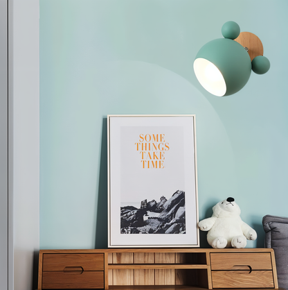 FlashMouse Pivoting Wall Lamp