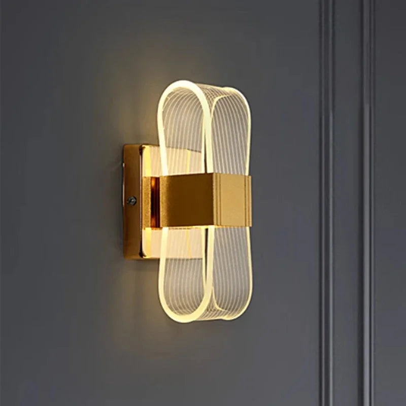 Nordic Looped Aluminium Wall Lamp