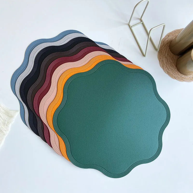 FloraMat Round Leather Placemats