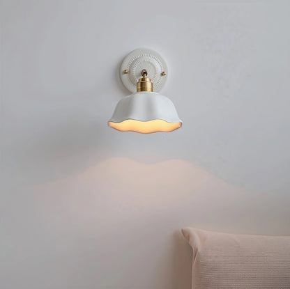 Cream Ceramic Flower Wall Lamp