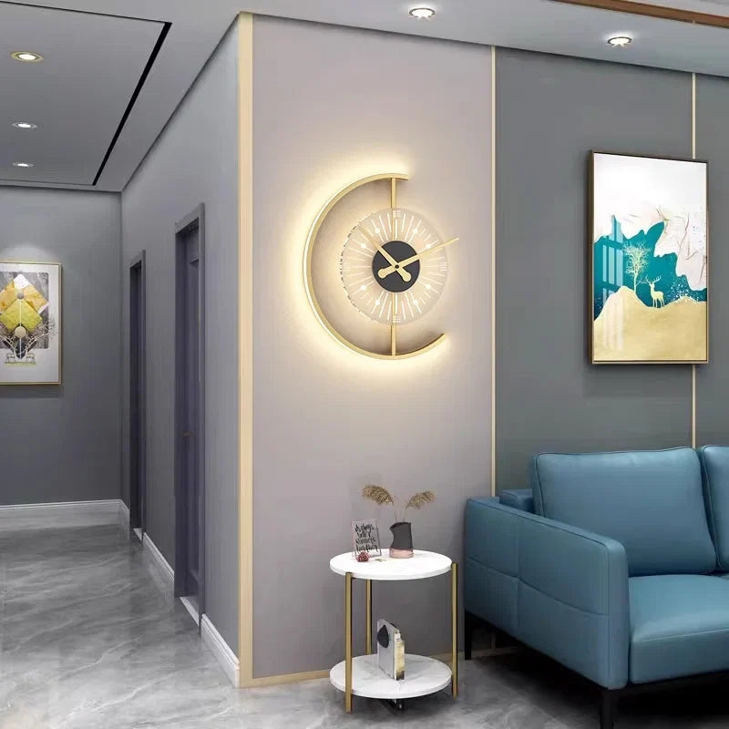 Lunaris Wall Clock Light