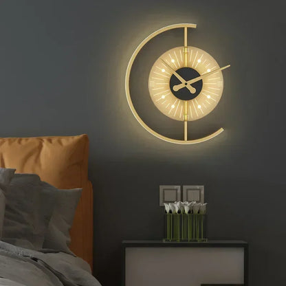 Lunaris Wall Clock Light