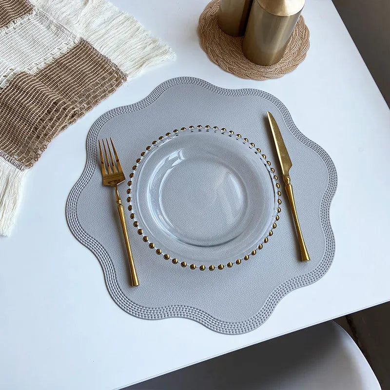 FloraMat Round Leather Placemats