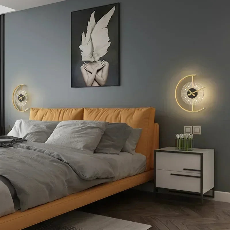Lunaris Wall Clock Light