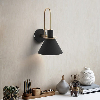 Mono Postmodern Wall Lamp