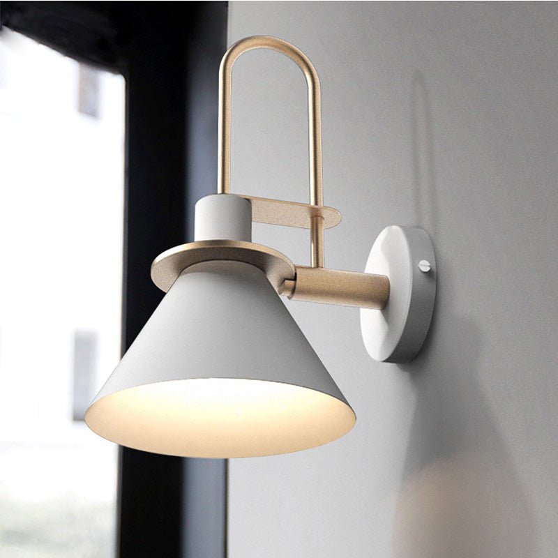 Mono Postmodern Wall Lamp