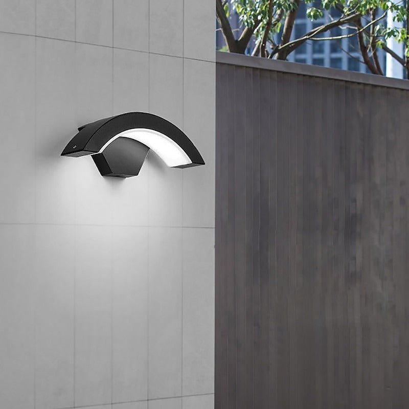 IP65 Arched Outdoor Wall Light