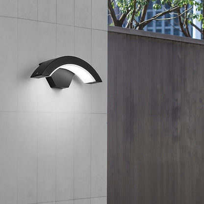 IP65 Arched Outdoor Wall Light
